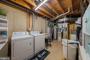 20668 Highland Hall Dr, Gaithersburg, MD 20886 - Photo 37