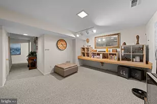 20668 Highland Hall Dr, Gaithersburg, MD 20886 - Photo 31