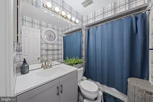 20668 Highland Hall Dr, Gaithersburg, MD 20886 - Photo 29