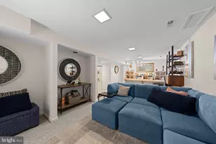 20668 Highland Hall Dr, Gaithersburg, MD 20886 - Photo 35