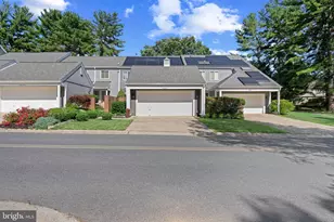 20668 Highland Hall Dr, Gaithersburg, MD 20886 - Photo 3