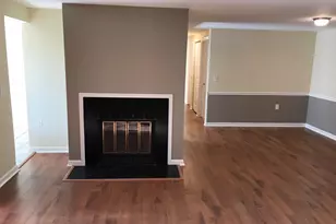 18120 Chalet Dr, Germantown, MD 20874 - Photo 3