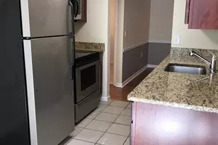 18120 Chalet Dr, Germantown, MD 20874 - Photo 9