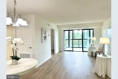 15101 Interlachen Drive Drive #1-820, Silver Spring, MD 20906 - Photo 3