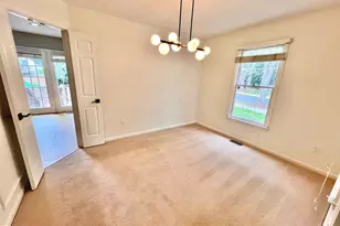 8527 Fountain Valley Dr, Montgomery Village, MD 20886 - Photo 9