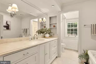 7104 Beechwood Dr, Chevy Chase, MD 20815 - Photo 31