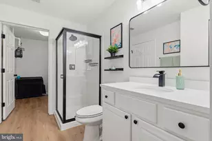 111 Timberbrook Ln, Gaithersburg, MD 20878 - Photo 27