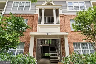 111 Timberbrook Ln, Gaithersburg, MD 20878 - Photo 25