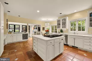 10914 Montrose Ave, Garrett Park, MD 20896 - Photo 11