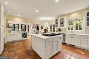 10914 Montrose Ave, Garrett Park, MD 20896 - Photo 11