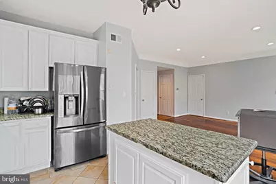 8612 Castlebar Way, Gaithersburg, MD 20886 - Photo 11