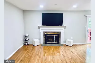 [Address not provided], Gaithersburg, MD 20879 - Photo 3