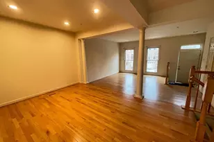 10136 Treble Ct, Rockville, MD 20850 - Photo 3