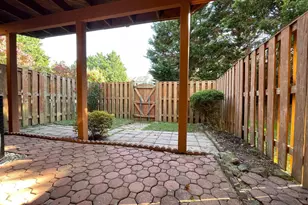 10136 Treble Ct, Rockville, MD 20850 - Photo 21