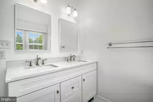 15524 Pennyroyal Ln, Rockville, MD 20853 - Photo 43