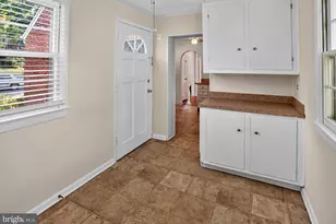 5915 Ryland Dr, Bethesda, MD 20817 - Photo 11