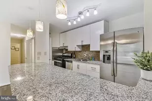 12405 Braxfield Ct, Rockville, MD 20852 - Photo 9