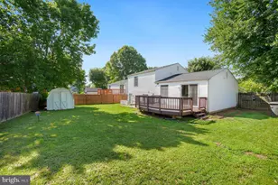 7700 Mineral Springs Dr, Gaithersburg, MD 20877 - Photo 27