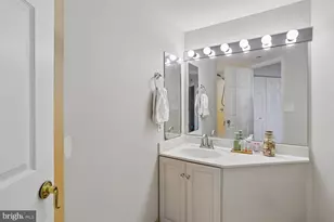 5809 Nicholson Ln, Rockville, MD 20852 - Photo 41