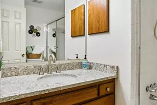 15709 Indianola Dr, Rockville, MD 20855 - Photo 43