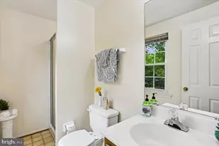 15709 Indianola Dr, Rockville, MD 20855 - Photo 29