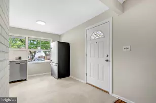 5701 Wainwright Ave, Rockville, MD 20851 - Photo 51