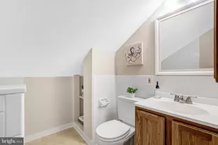 5701 Wainwright Ave, Rockville, MD 20851 - Photo 29