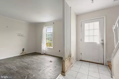 19932 Spur Hill Drive, Montgomery Village, MD 20886 - Photo 5
