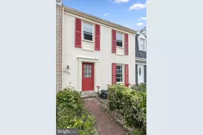 19932 Spur Hill Drive, Montgomery Village, MD 20886 - Photo 3