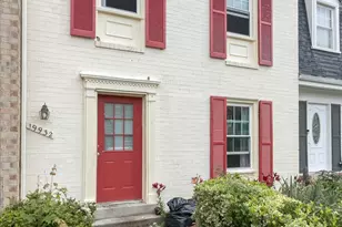 19932 Spur Hill Dr, Montgomery Village, MD 20886 - Photo 3
