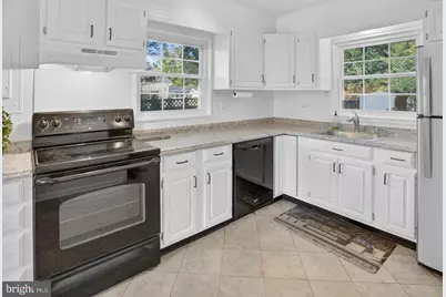 7803 Marbury Road, Bethesda, MD 20817 - Photo 9