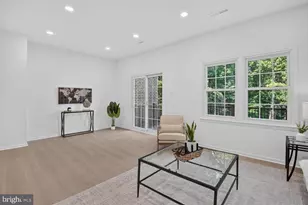 7623 Heatherton Ln, Potomac, MD 20854 - Photo 11