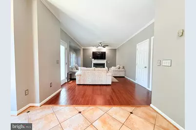 11610 Seneca Forest Circle, Germantown, MD 20876 - Photo 19