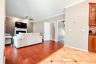 11610 Seneca Forest Cir, Germantown, MD 20876 - Photo 21