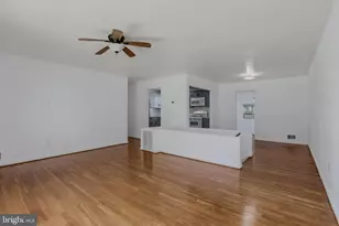 5115 Brentford Dr, Rockville, MD 20852 - Photo 7