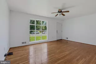 5115 Brentford Dr, Rockville, MD 20852 - Photo 5