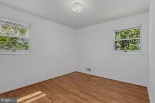 5115 Brentford Dr, Rockville, MD 20852 - Photo 23