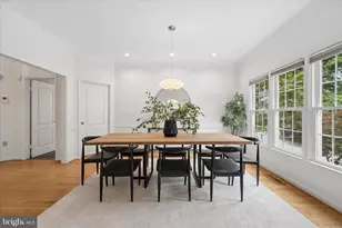 8900 Ellsworth Ct, Silver Spring, MD 20910 - Photo 15