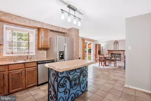 19721 Mayhill Terrace, Gaithersburg, MD 20879 - Photo 9