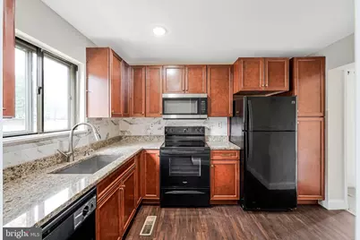 14 Standard Court #57, Gaithersburg, MD 20877 - Photo 7