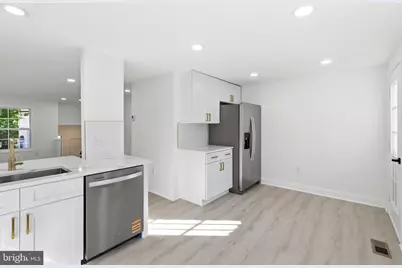 12116 Skip Jack Drive, Germantown, MD 20874 - Photo 13