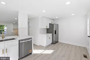 12116 Skip Jack Dr, Germantown, MD 20874 - Photo 13