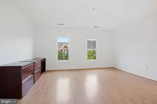 1120 Crestfield Dr, Rockville, MD 20850 - Photo 27
