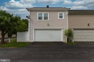 1120 Crestfield Dr, Rockville, MD 20850 - Photo 41