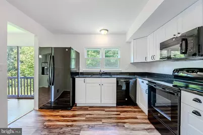 18200 Smoke House Court, Germantown, MD 20874 - Photo 7