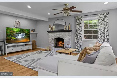 12905 Darnestown Road, Gaithersburg, MD 20878 - Photo 3