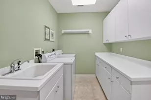 10801 Balantre Ln, Potomac, MD 20854 - Photo 33