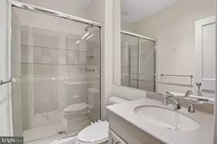 10801 Balantre Ln, Potomac, MD 20854 - Photo 31