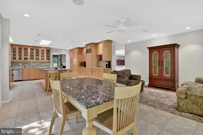 10801 Balantre Lane, Potomac, MD 20854 - Photo 15