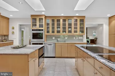 10801 Balantre Lane, Potomac, MD 20854 - Photo 23